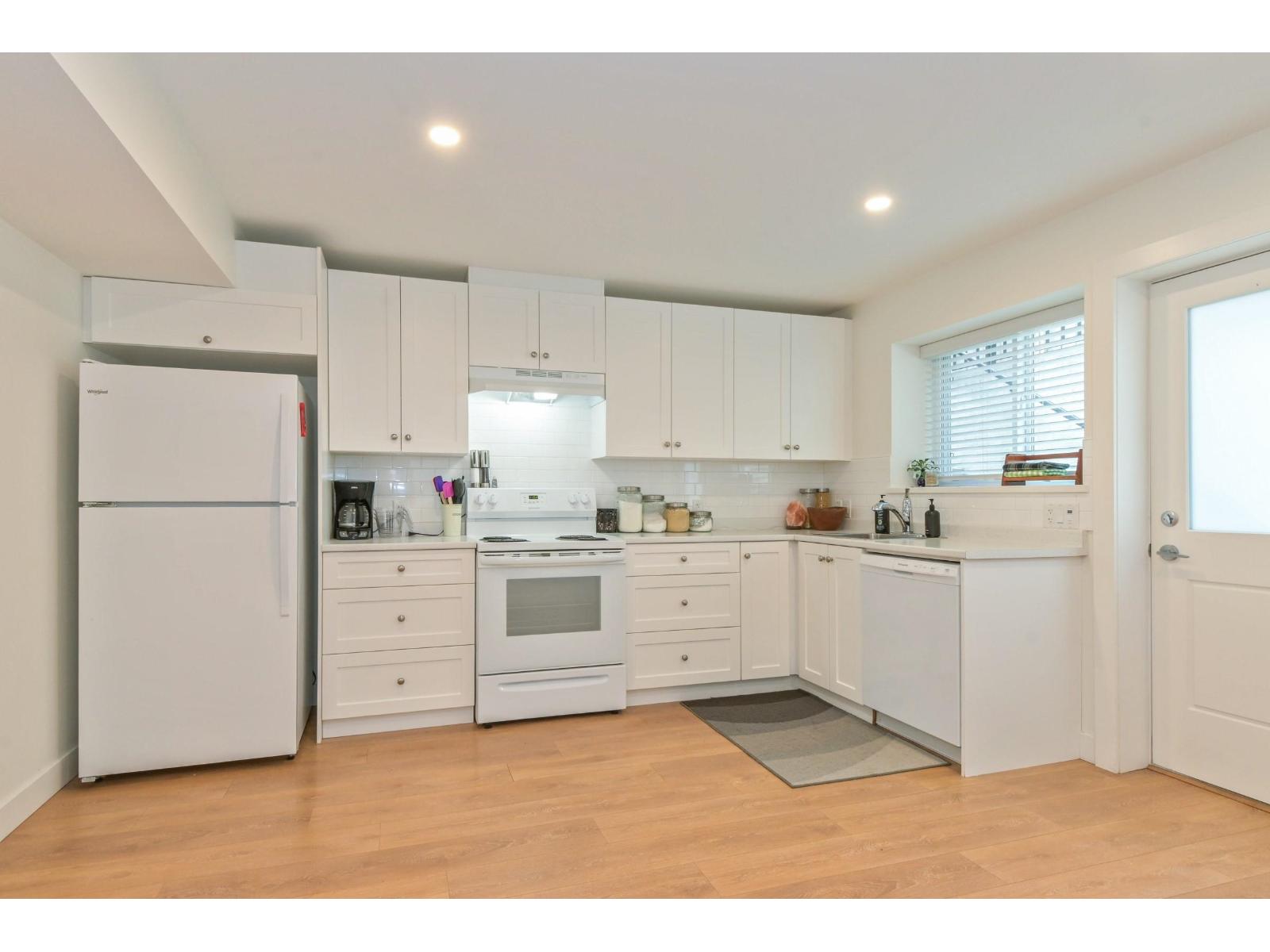 27726 Roundhouse Drive, Abbotsford, British Columbia  V4X 0A5 - Photo 27 - R3160431