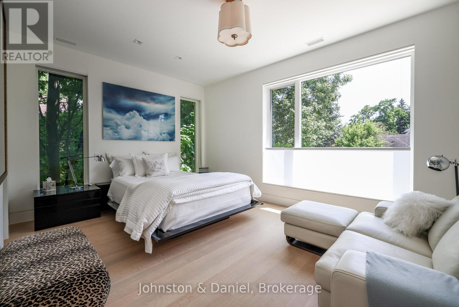 20 Forest Glen Crescent, Toronto, Ontario  M4N 2E8 - Photo 17 - C13612618