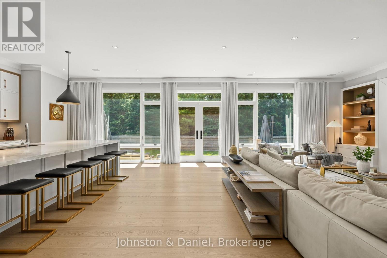 5 Pine Forest Road, Toronto, Ontario  M4N 3E6 - Photo 7 - C13663864