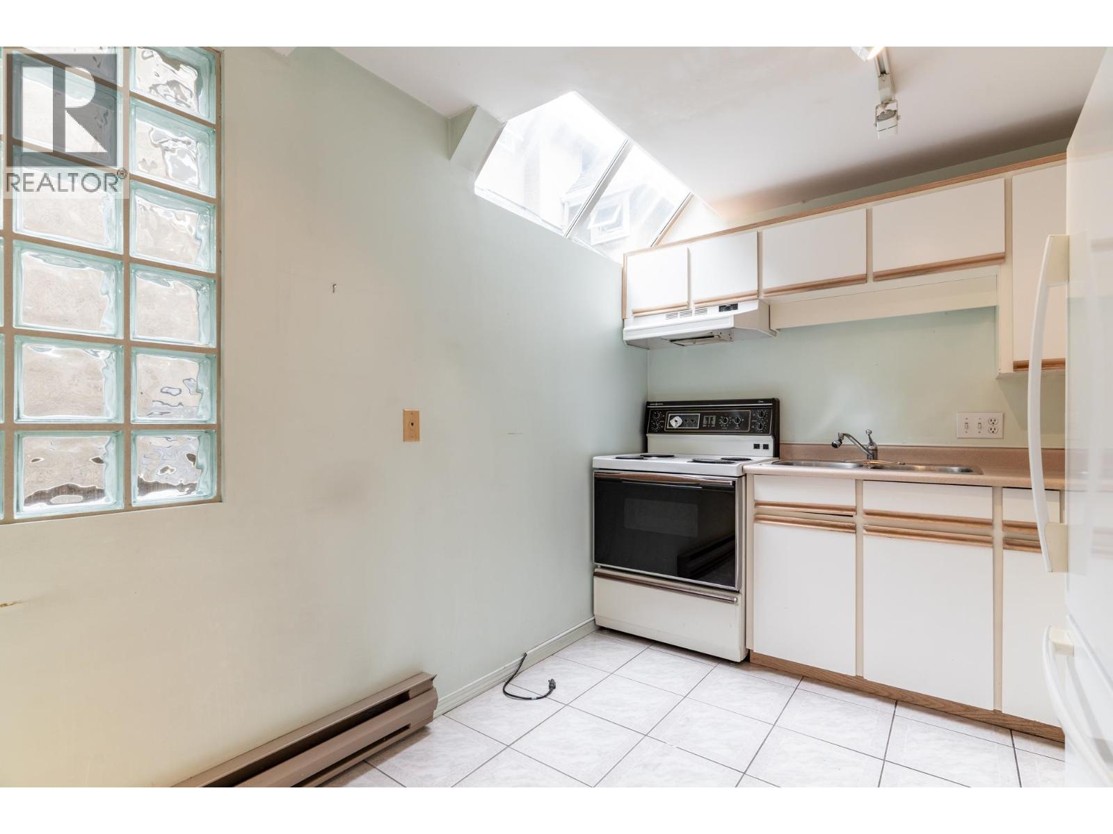 3581 W 6th Avenue, Vancouver, British Columbia V6R 1T5 - Photo 9 - R3159725