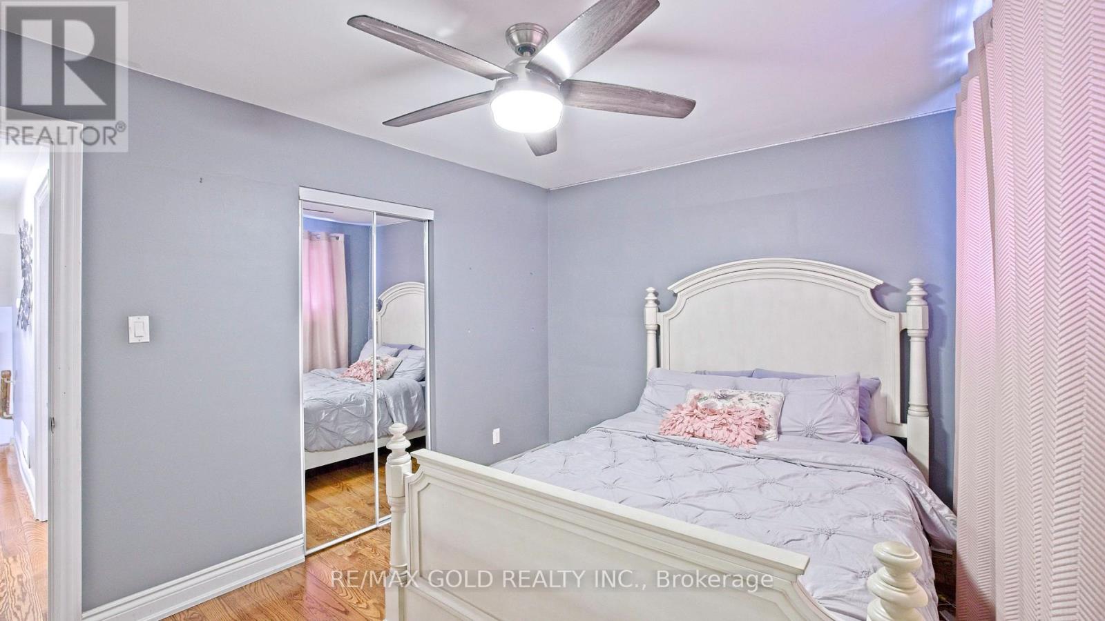 7428 Pickfair Drive, Mississauga, Ontario  L4T 2M9 - Photo 27 - W13737828