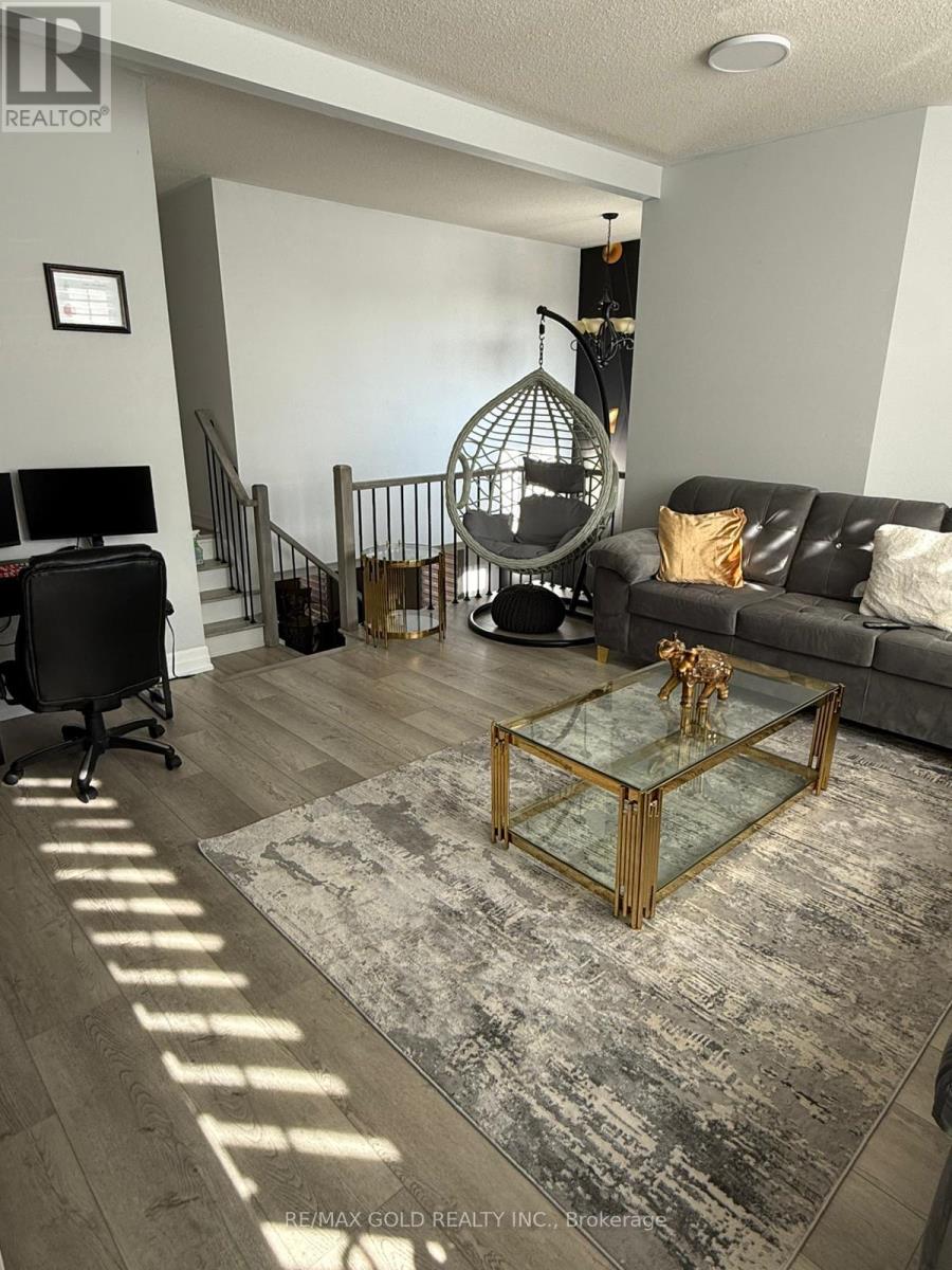 83 Emily Carr Crescent, Caledon, Ontario  L7E 2K9 - Photo 22 - W13737844