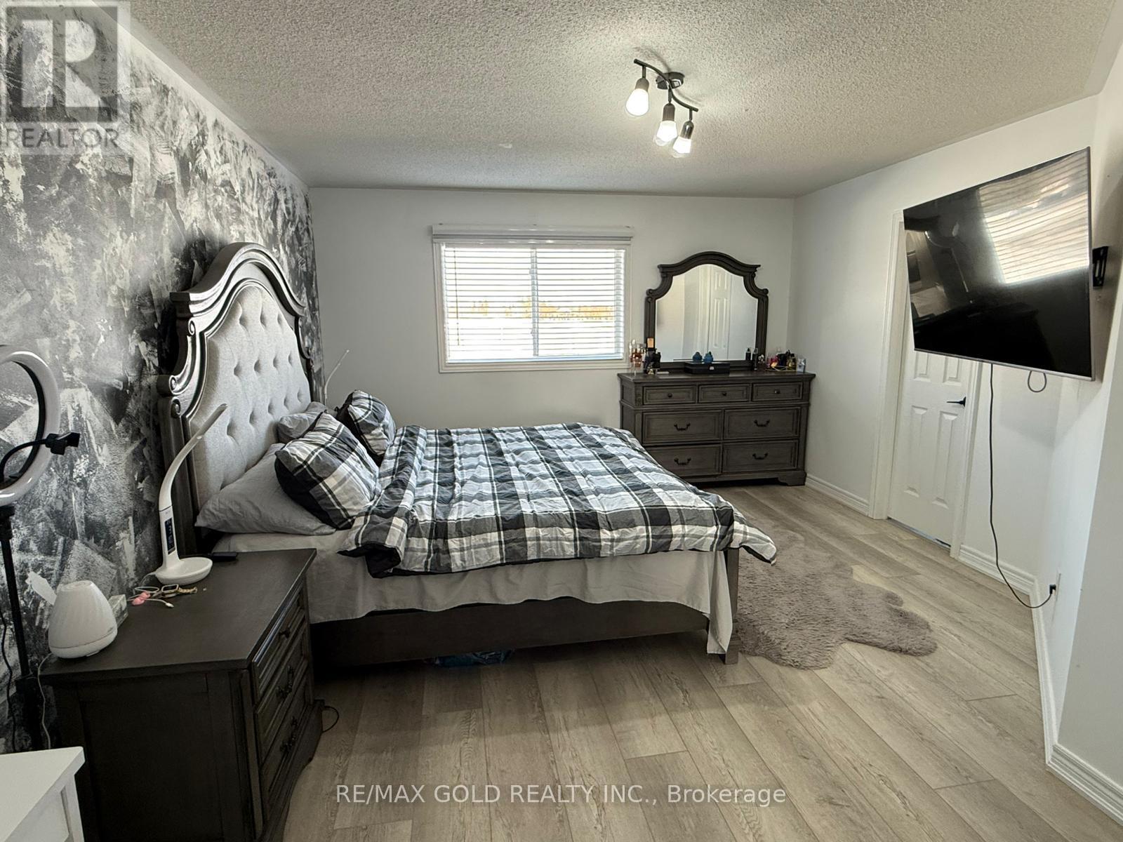 83 Emily Carr Crescent, Caledon, Ontario  L7E 2K9 - Photo 33 - W13737844