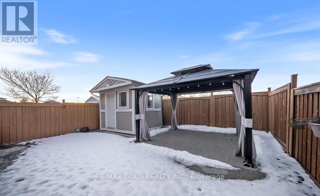 83 Emily Carr Crescent, Caledon, Ontario  L7E 2K9 - Photo 4 - W13737844