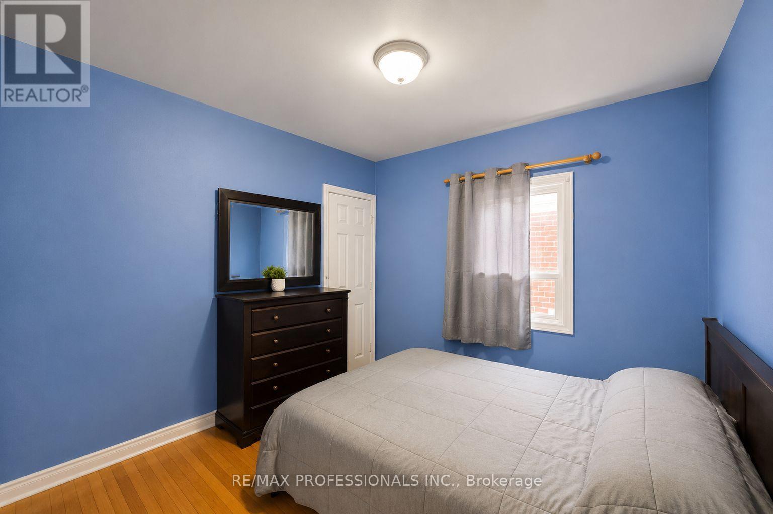166 Caledonia Road, Toronto, Ontario  M6E 4S7 - Photo 14 - W13737862