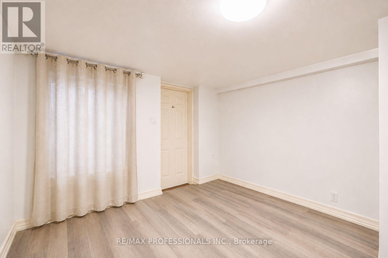 166 Caledonia Road, Toronto, Ontario  M6E 4S7 - Photo 22 - W13737862