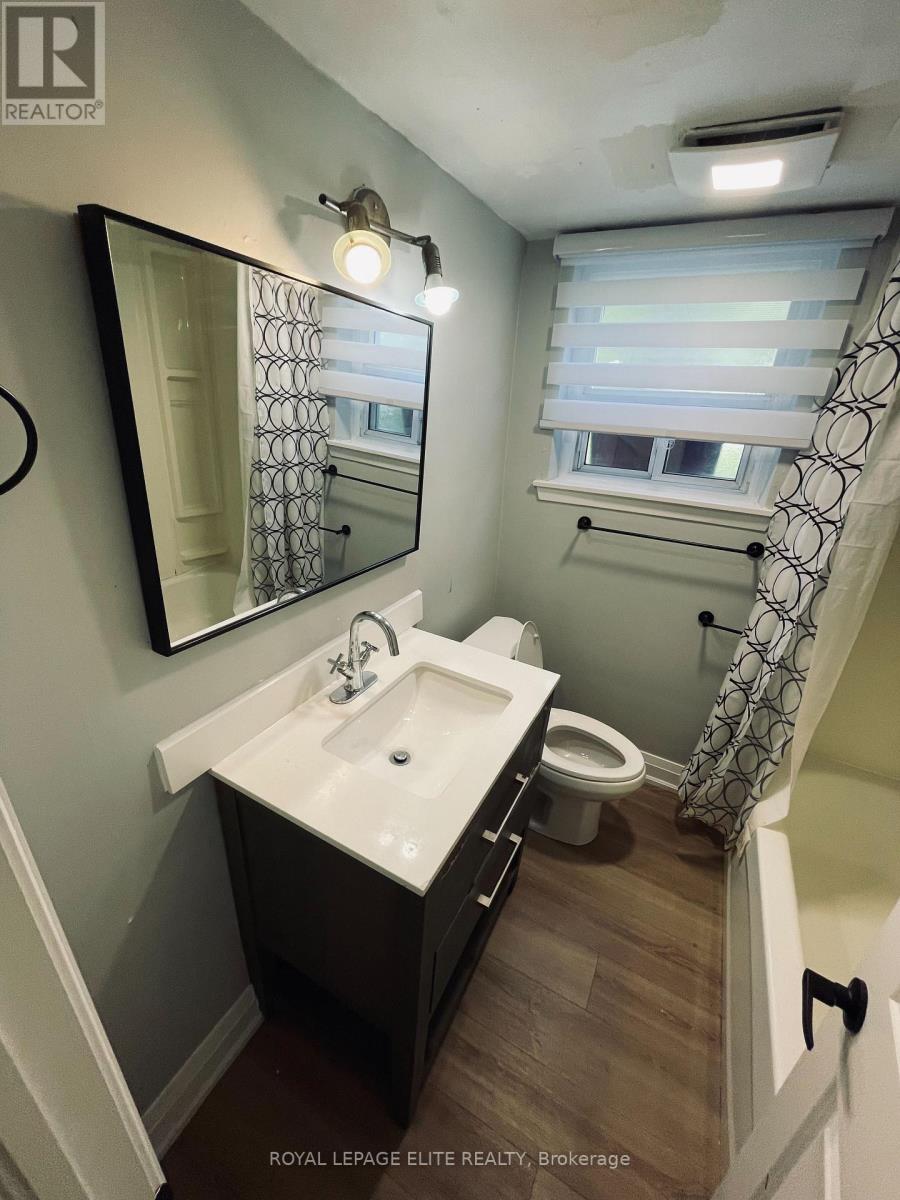 13 Joseph Street, Mississauga, Ontario  L5M 1N8 - Photo 14 - W13737884