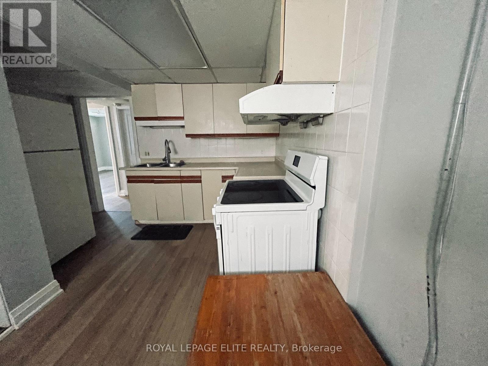 13 Joseph Street, Mississauga, Ontario  L5M 1N8 - Photo 8 - W13737884