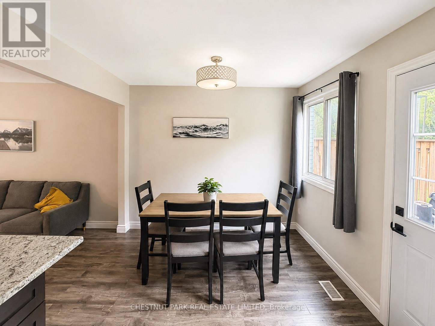 1439 Leighland Road, Burlington, Ontario  L7R 3S6 - Photo 4 - W13737904