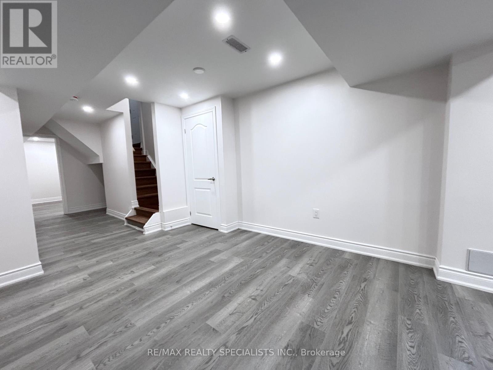 Basement - 1002 Donnelly Street, Milton, Ontario  L9T 0A1 - Photo 4 - W13737970