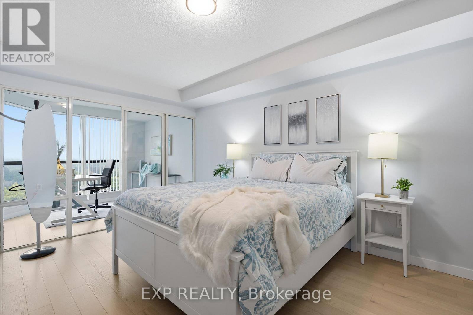 1005 - 2155 Burnhamthorpe Road W, Mississauga, Ontario  L5L 5P4 - Photo 13 - W13738010