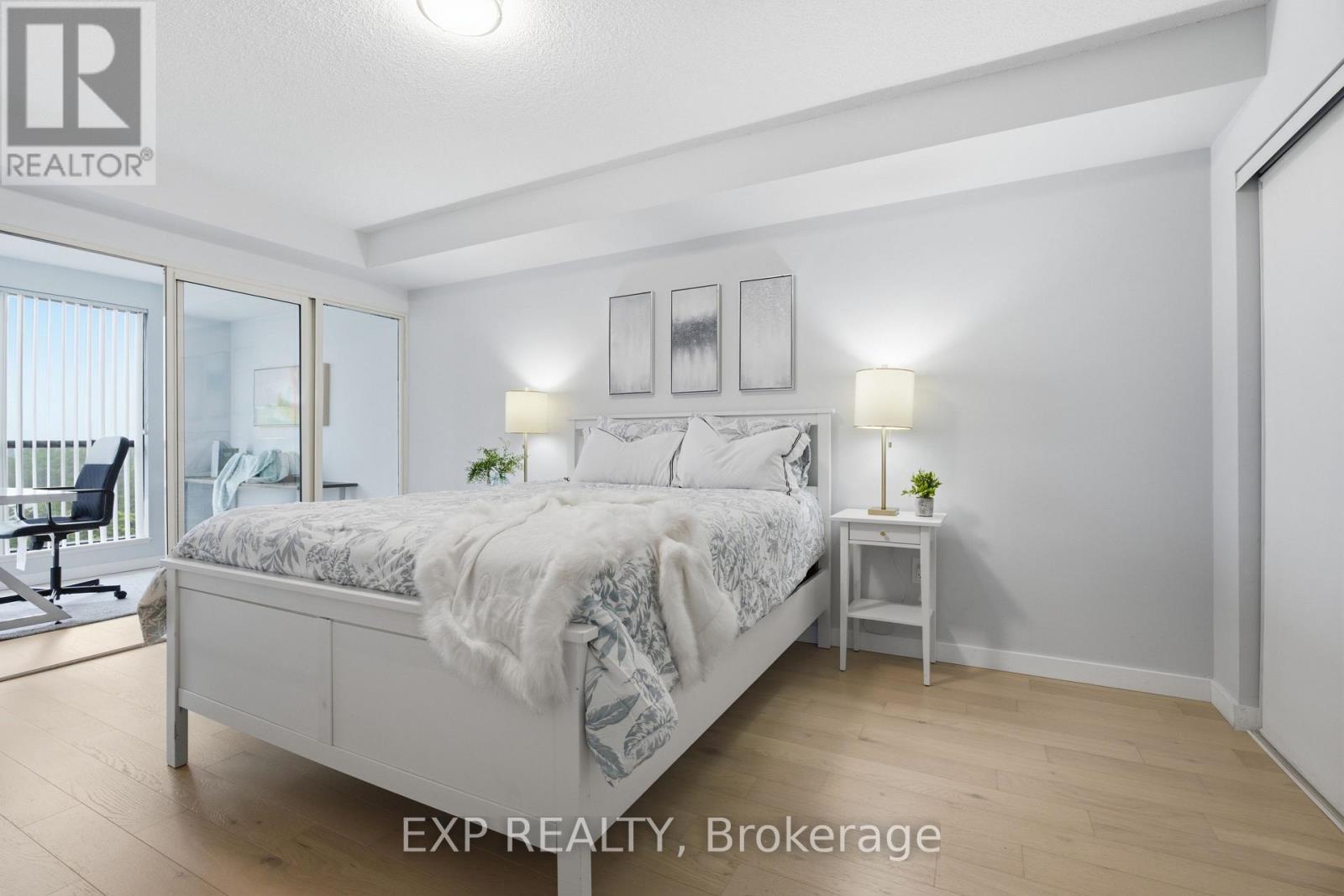 1005 - 2155 Burnhamthorpe Road W, Mississauga, Ontario  L5L 5P4 - Photo 15 - W13738010