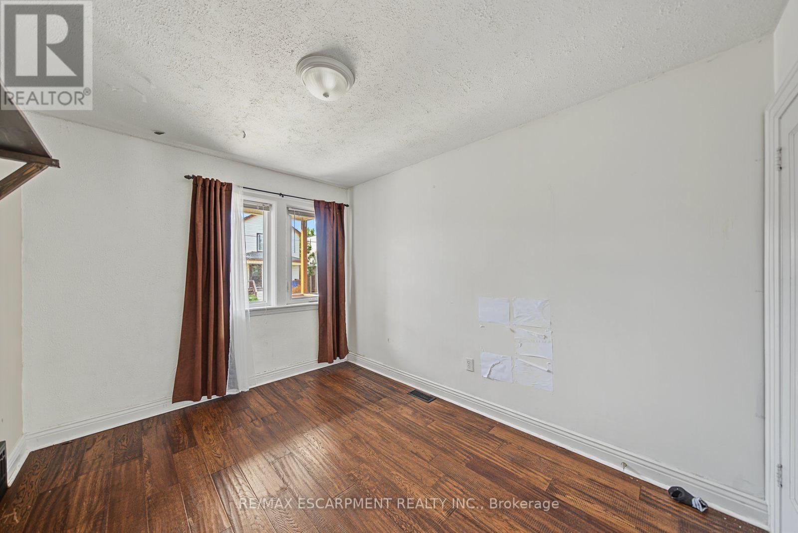 270 Weir Street N, Hamilton, Ontario  L8H 5G3 - Photo 11 - X13737822