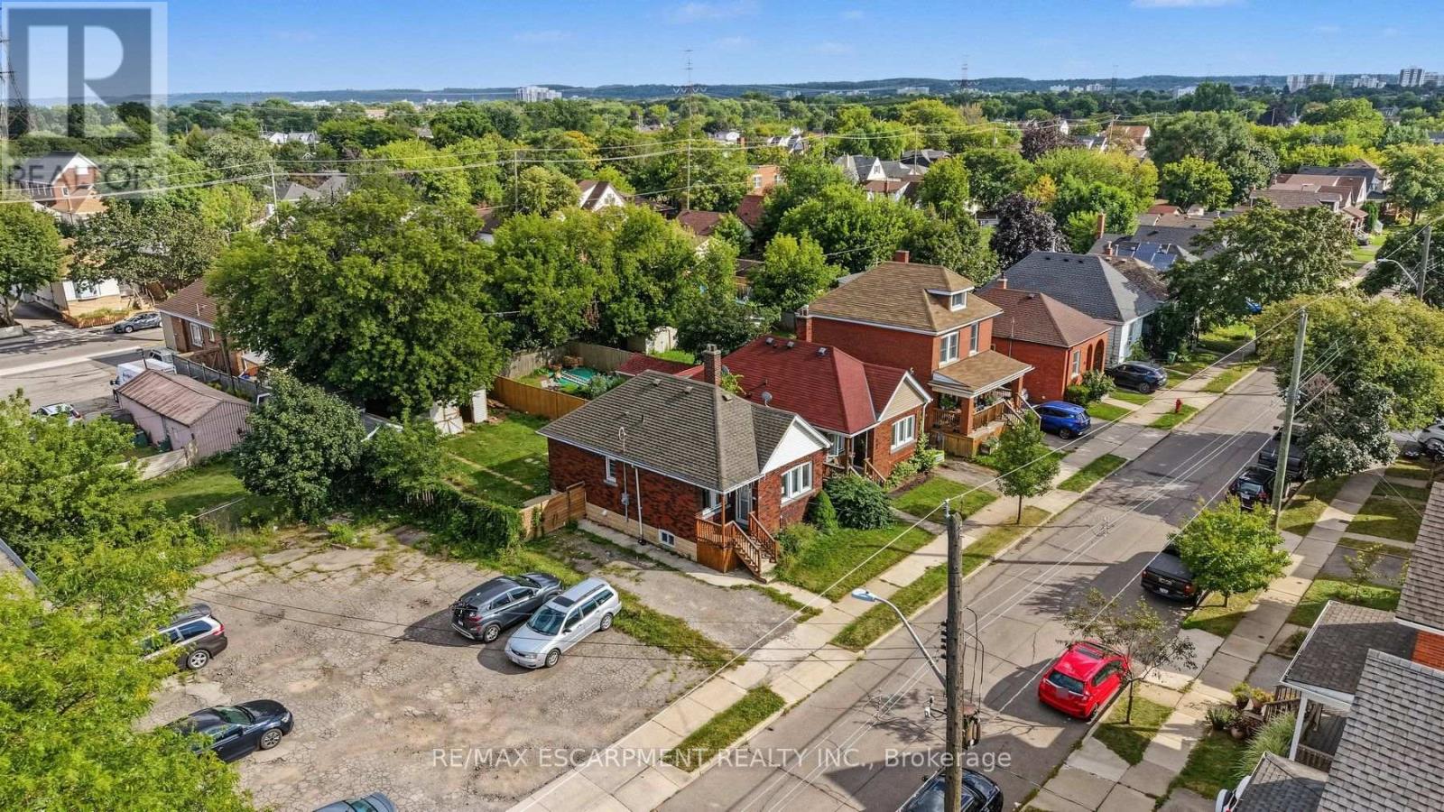 270 Weir Street N, Hamilton, Ontario  L8H 5G3 - Photo 3 - X13737822