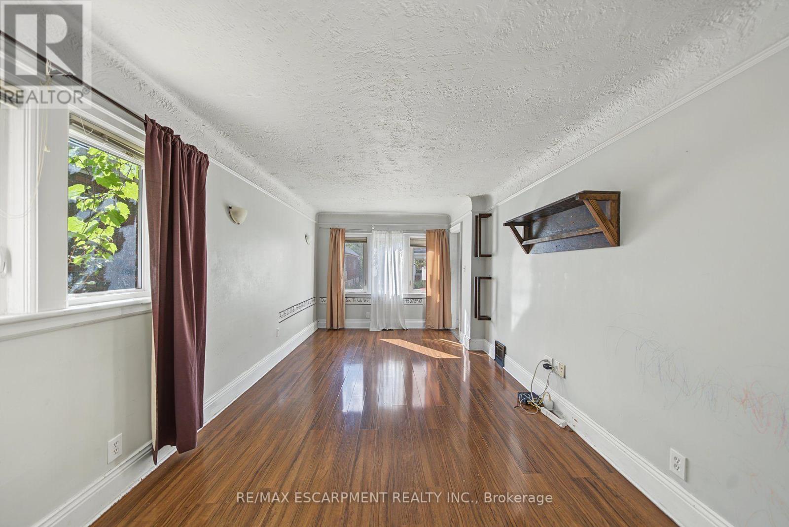 270 Weir Street N, Hamilton, Ontario  L8H 5G3 - Photo 7 - X13737822