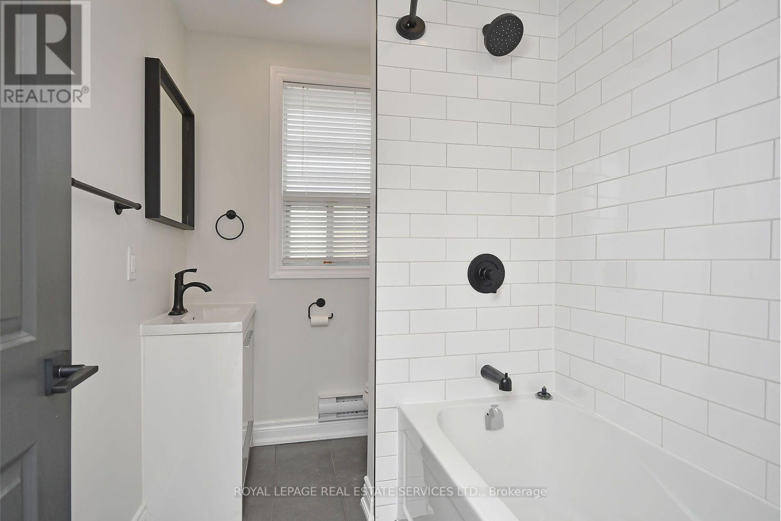 47 Emerald Street N, Hamilton, Ontario  L8L 5K2 - Photo 8 - X13737912