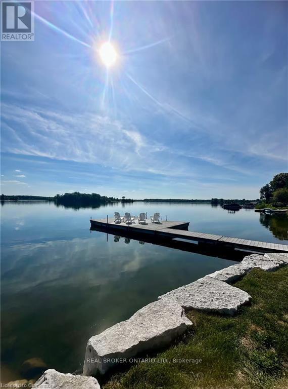 11 Lake Avenue, Puslinch, Ontario  N3C 2V4 - Photo 36 - X13738006