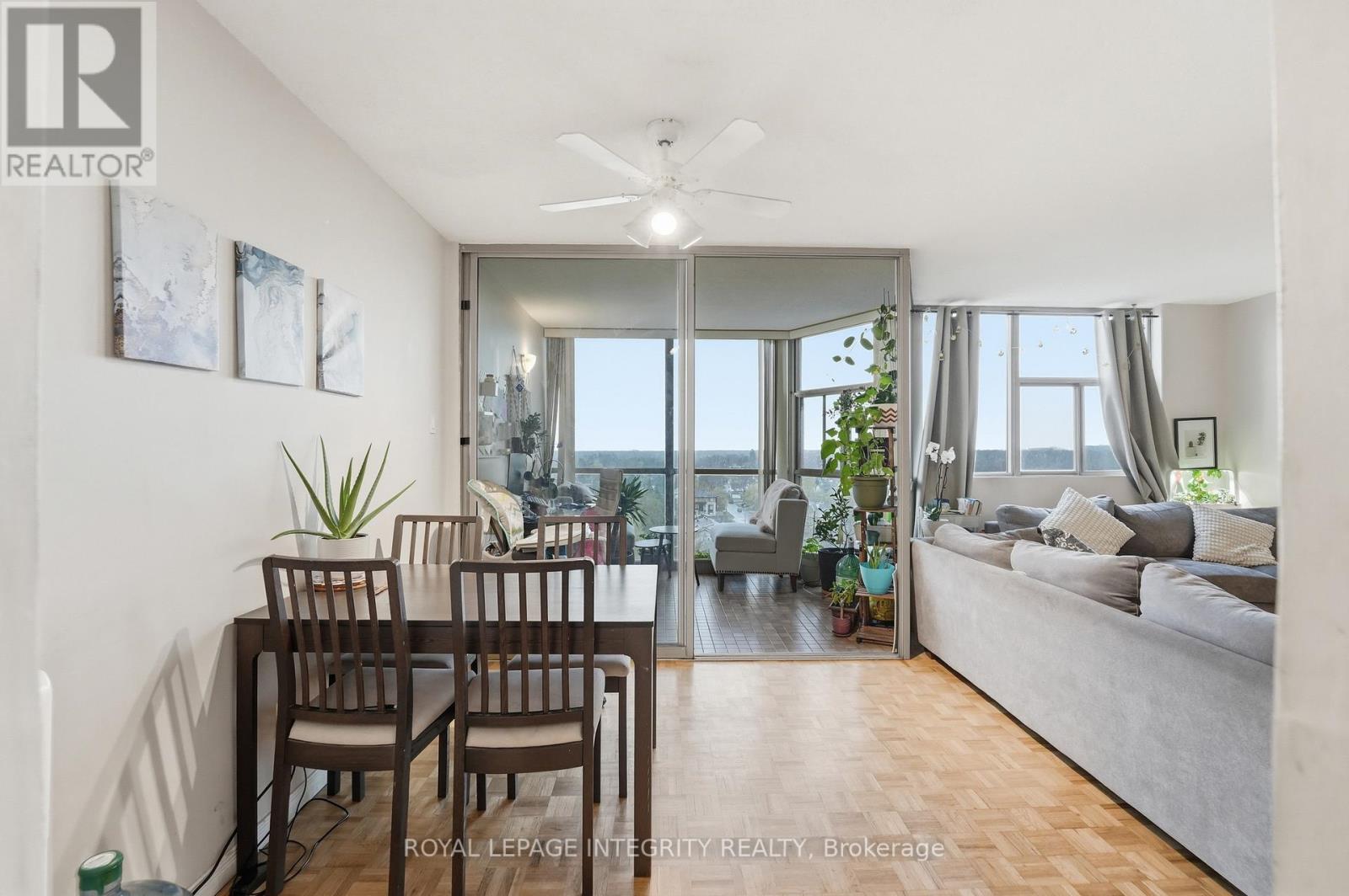 1208 - 2760 Carousel Crescent, Ottawa, Ontario  K1T 2N4 - Photo 5 - X13112302