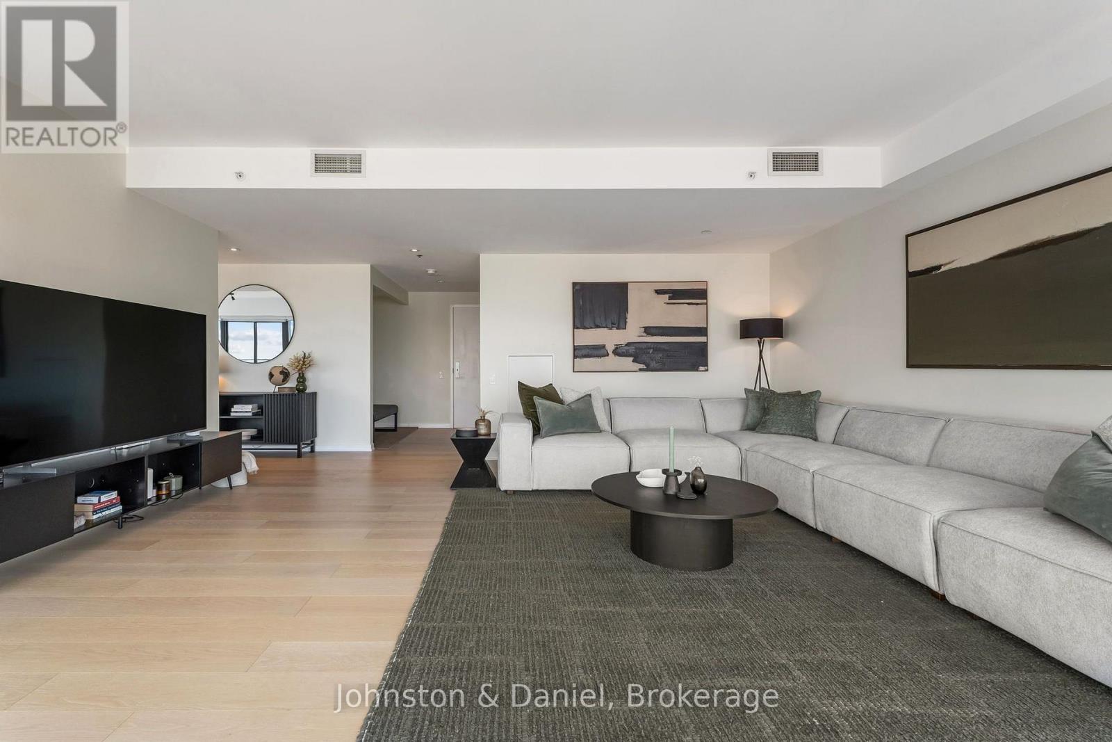 1702 - 60 Colborne Street, Toronto, Ontario  M5E 0B7 - Photo 11 - C13667216