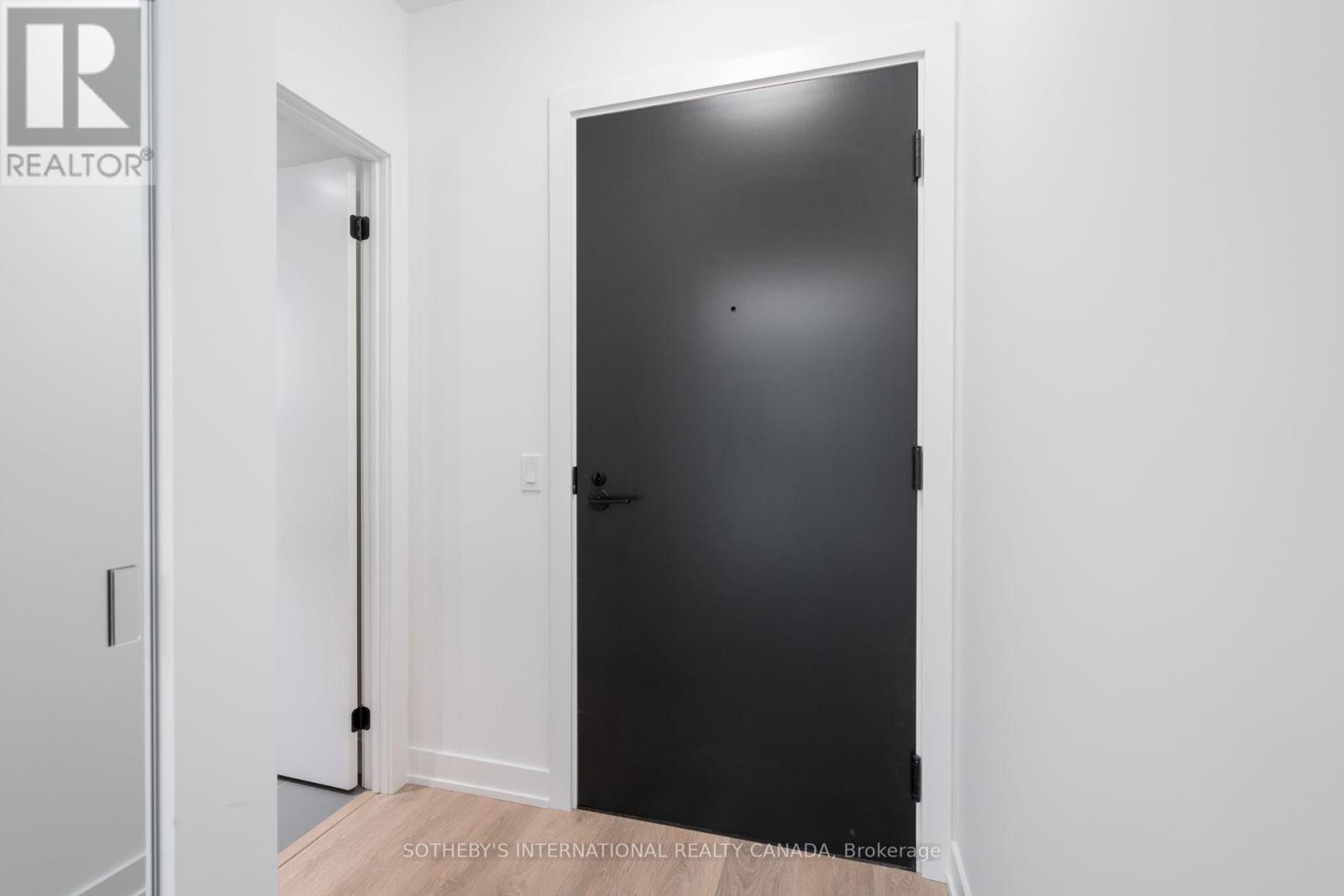 407 - 117 Broadway Avenue, Toronto, Ontario  M4P 1V3 - Photo 2 - C13736502