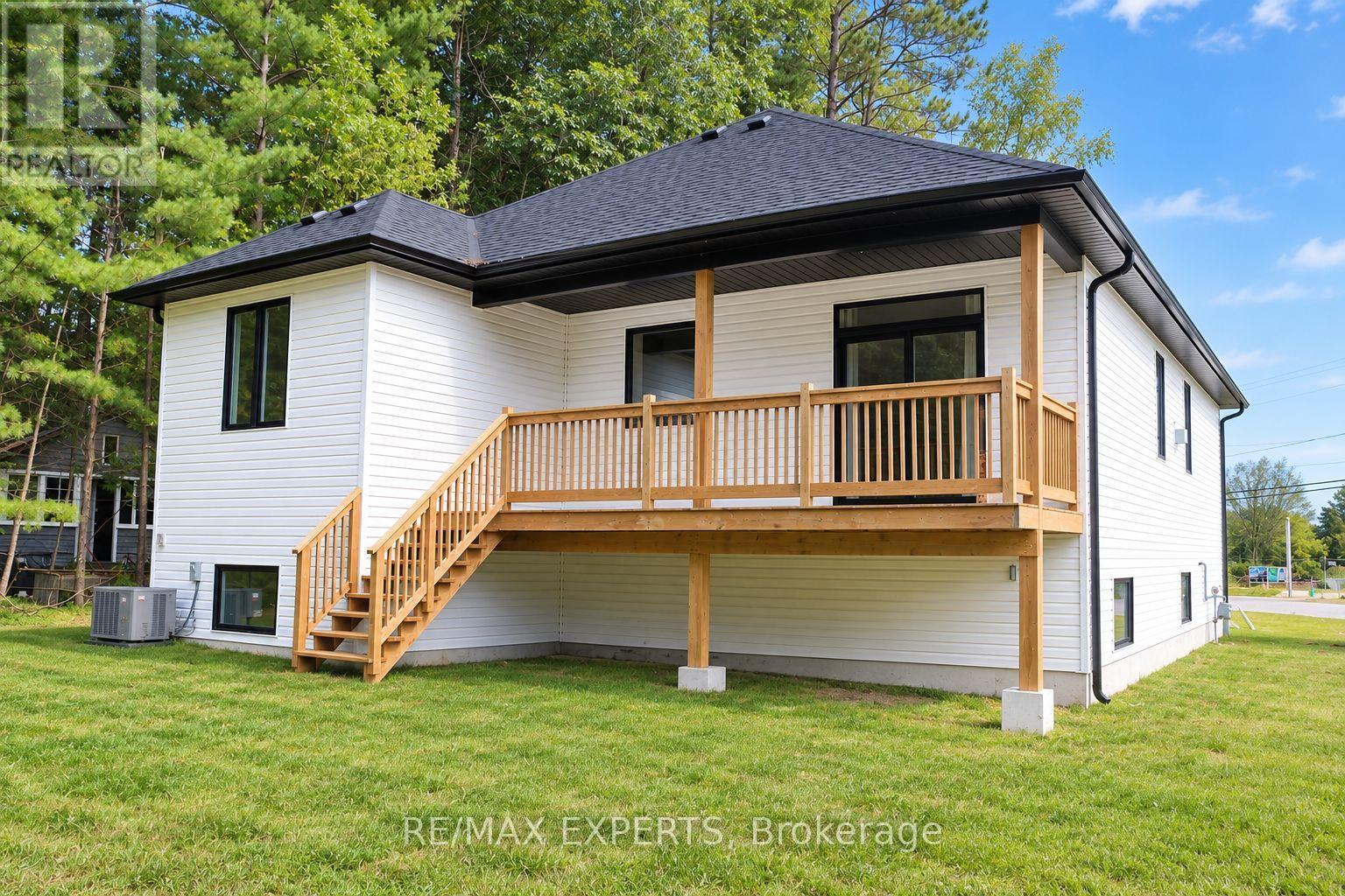 506 Golf Course Road, Wasaga Beach, Ontario  L9Z 1S5 - Photo 35 - S13652330
