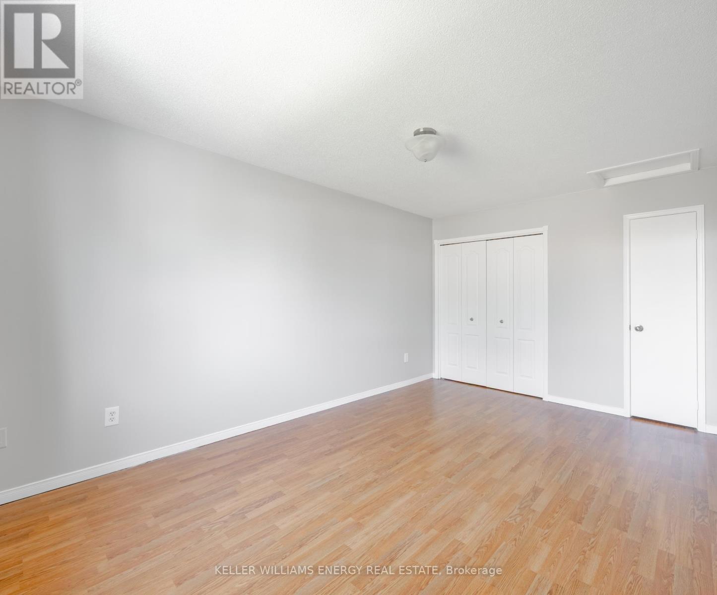 74 Trudeau Drive, Clarington, Ontario  L1C 4K2 - Photo 11 - E13738132