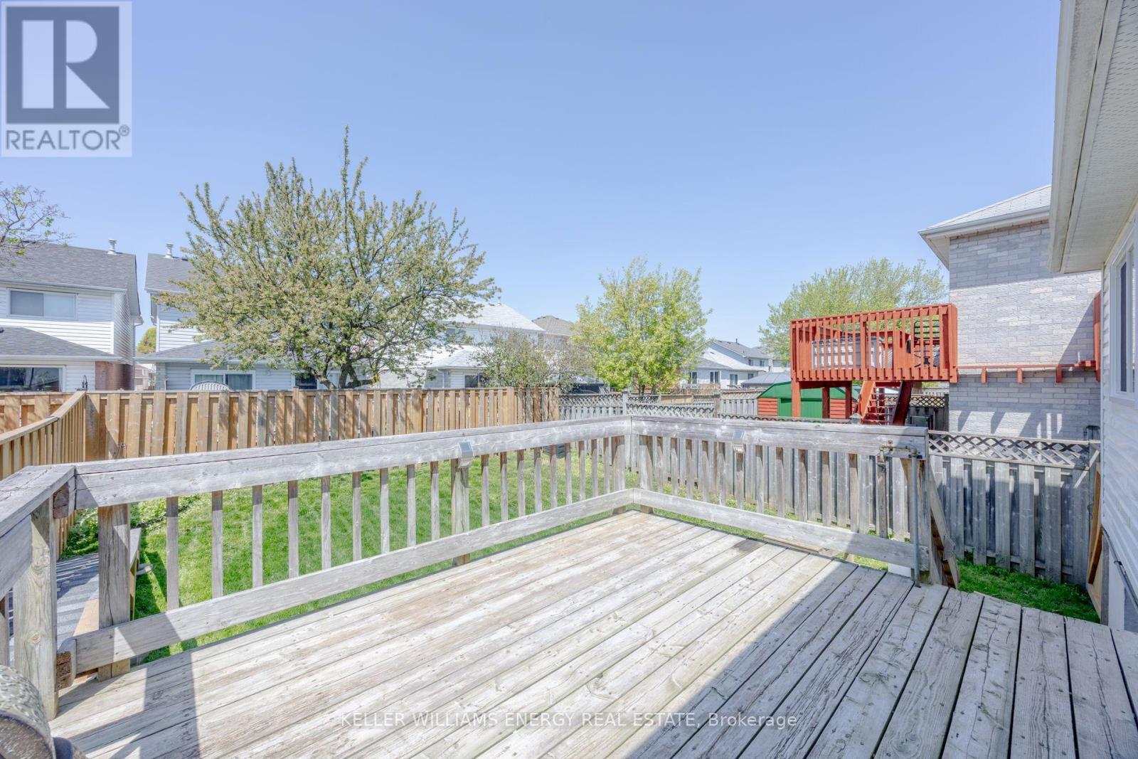 74 Trudeau Drive, Clarington, Ontario  L1C 4K2 - Photo 25 - E13738132