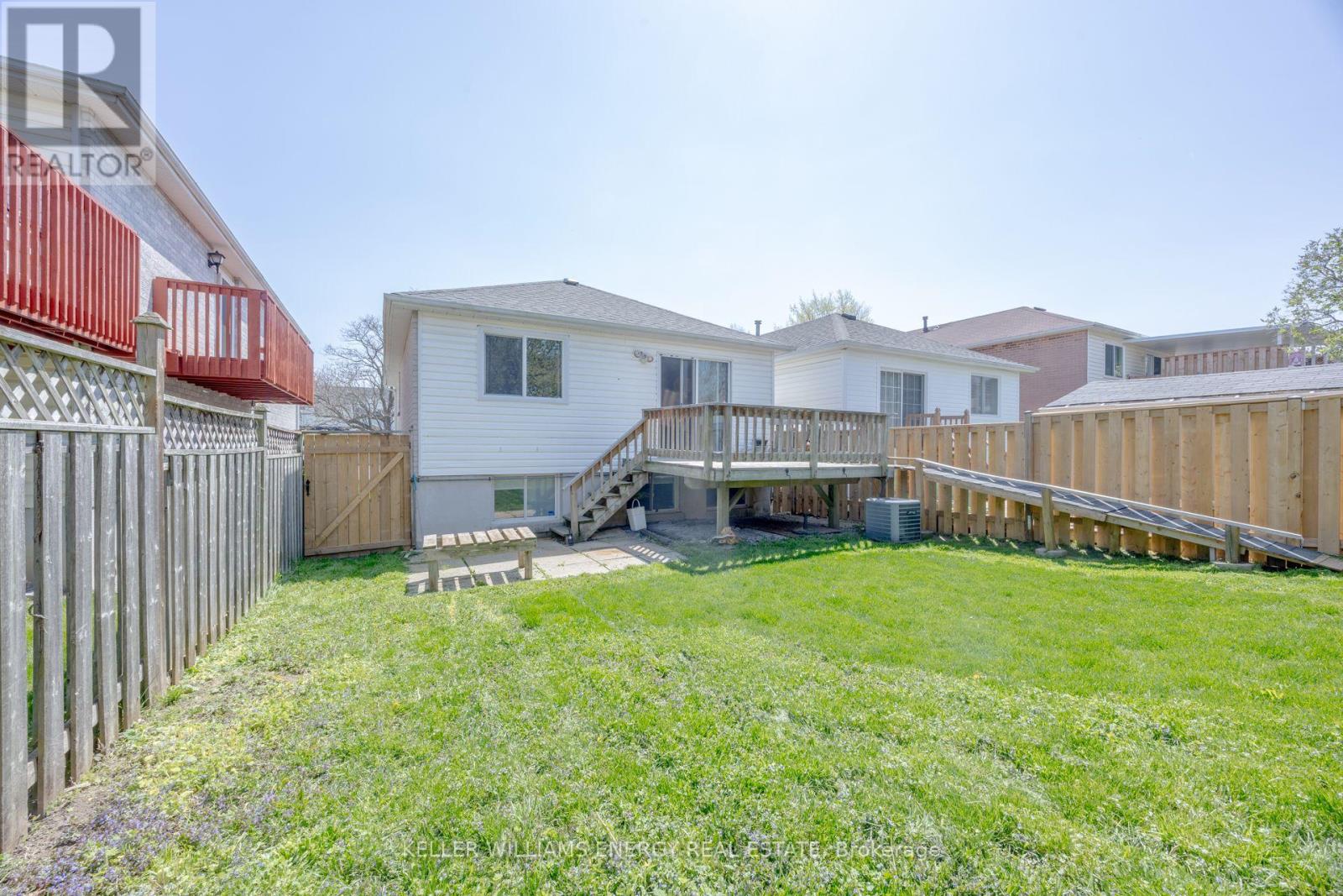 74 Trudeau Drive, Clarington, Ontario  L1C 4K2 - Photo 26 - E13738132