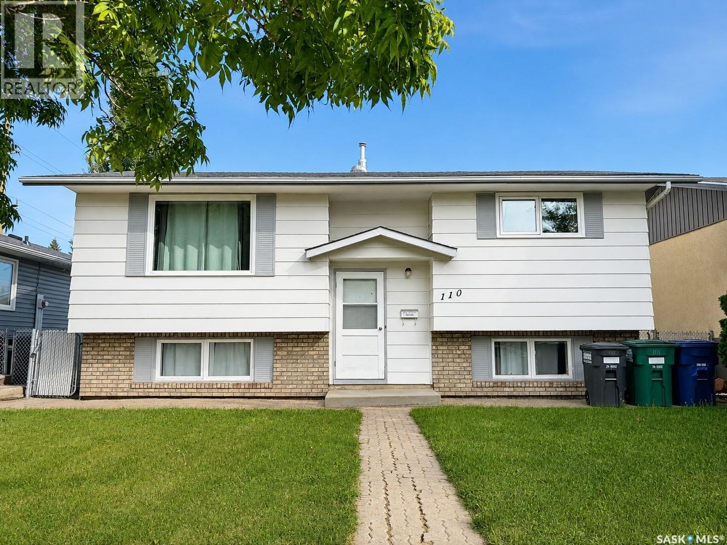 110 Arnason CRESCENT, Saskatoon, Saskatchewan