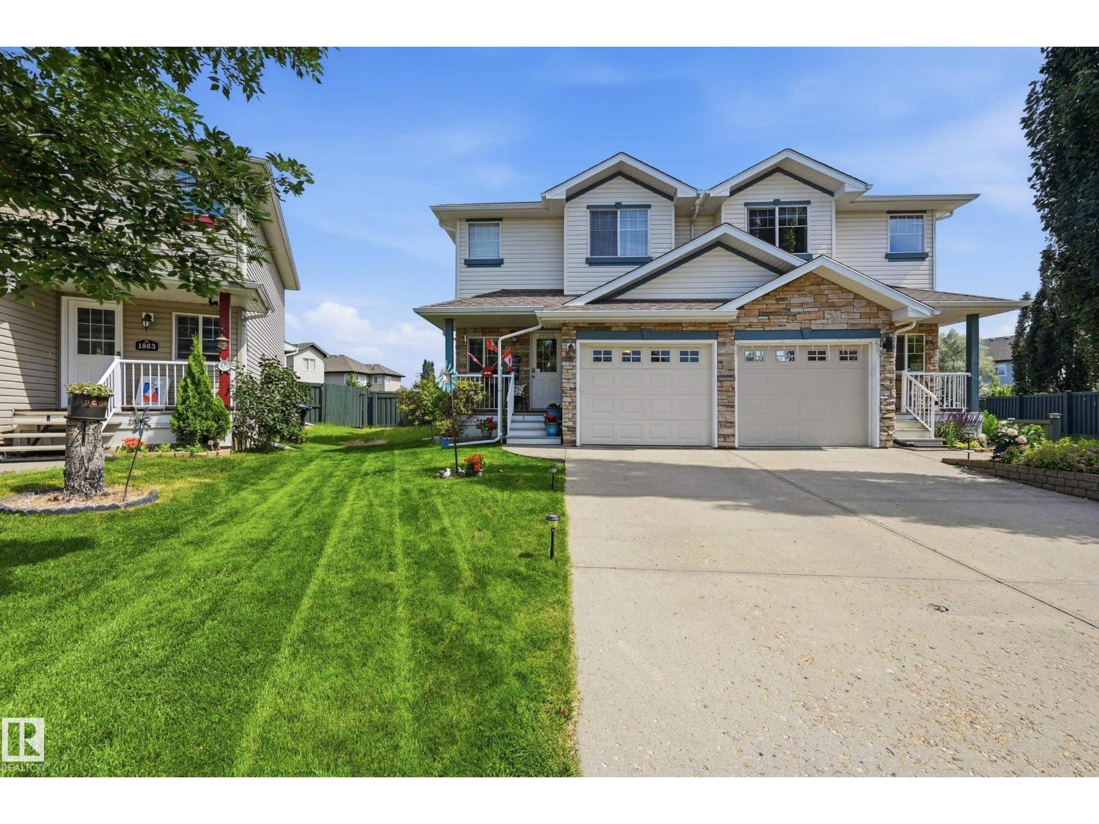 1867 119 ST SW, Edmonton, Alberta