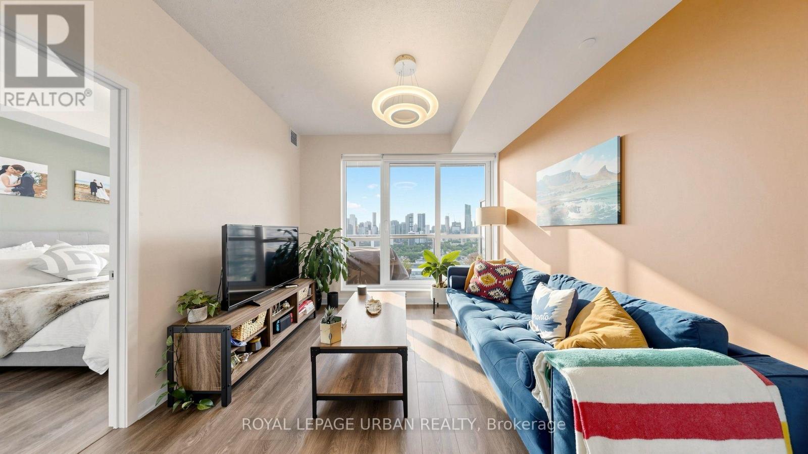 2407 - 55 Regent Park Boulevard, Toronto, Ontario  M5A 3H6 - Photo 11 - C13738042