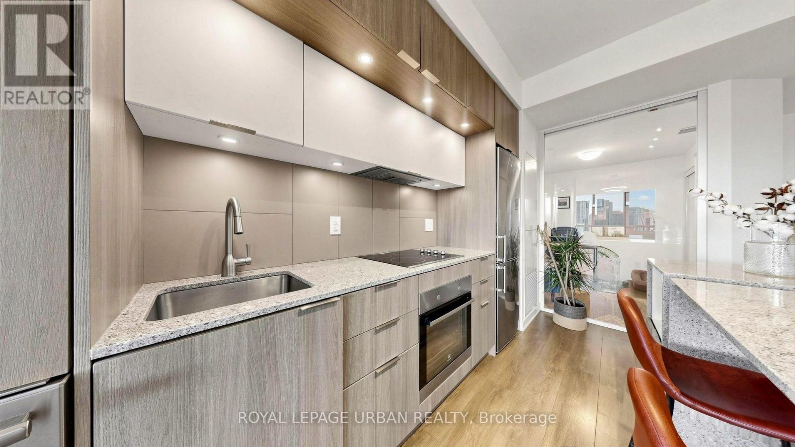 2407 - 55 Regent Park Boulevard, Toronto, Ontario  M5A 3H6 - Photo 18 - C13738042