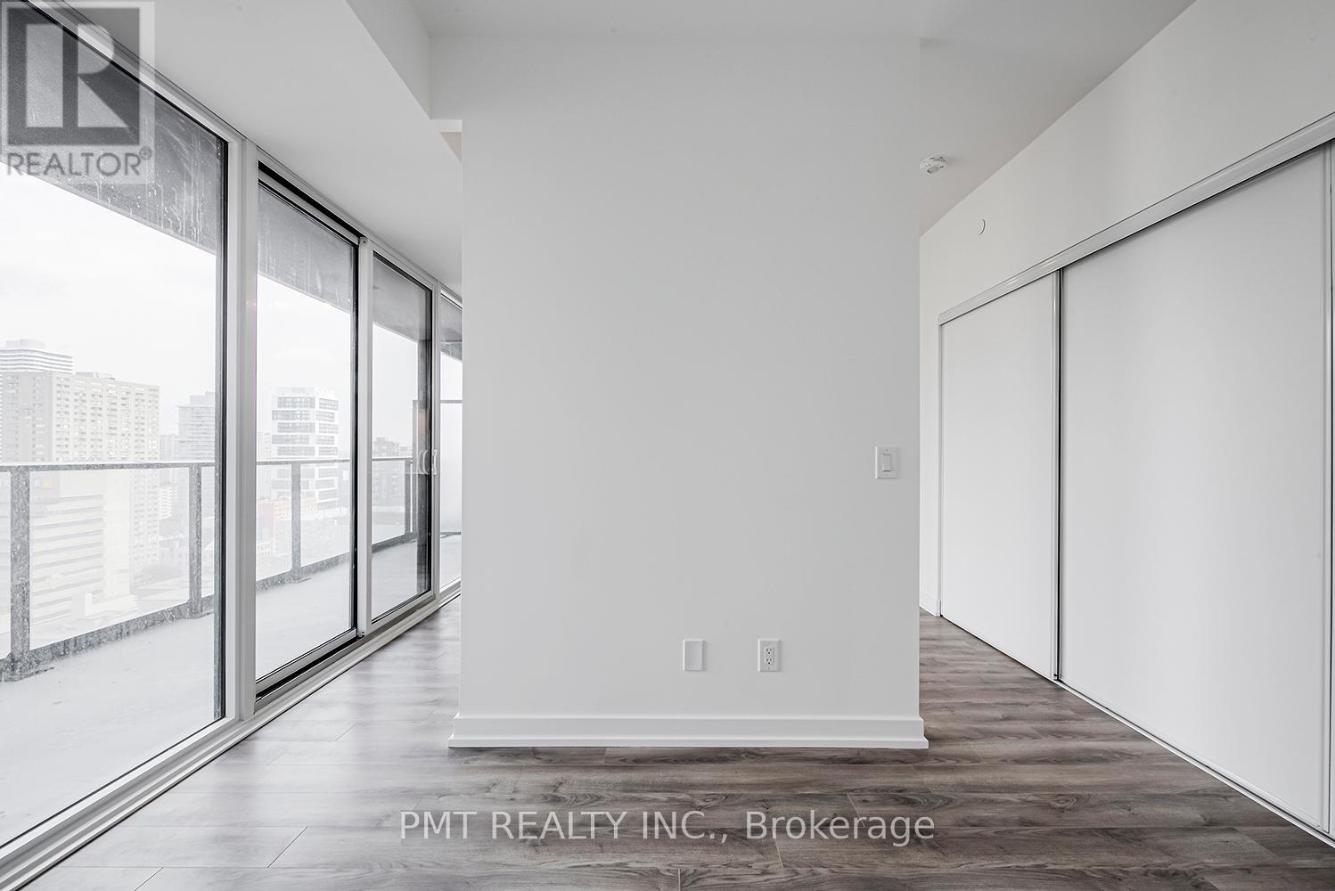 1901 - 20 Edward Street, Toronto, Ontario  M5G 0C5 - Photo 15 - C13738114
