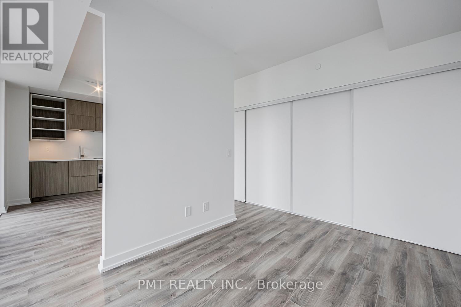 1901 - 20 Edward Street, Toronto, Ontario  M5G 0C5 - Photo 17 - C13738114