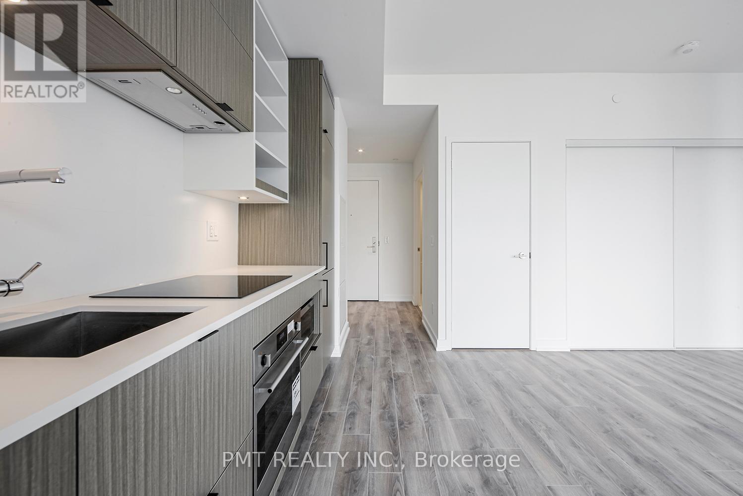 1901 - 20 Edward Street, Toronto, Ontario  M5G 0C5 - Photo 6 - C13738114