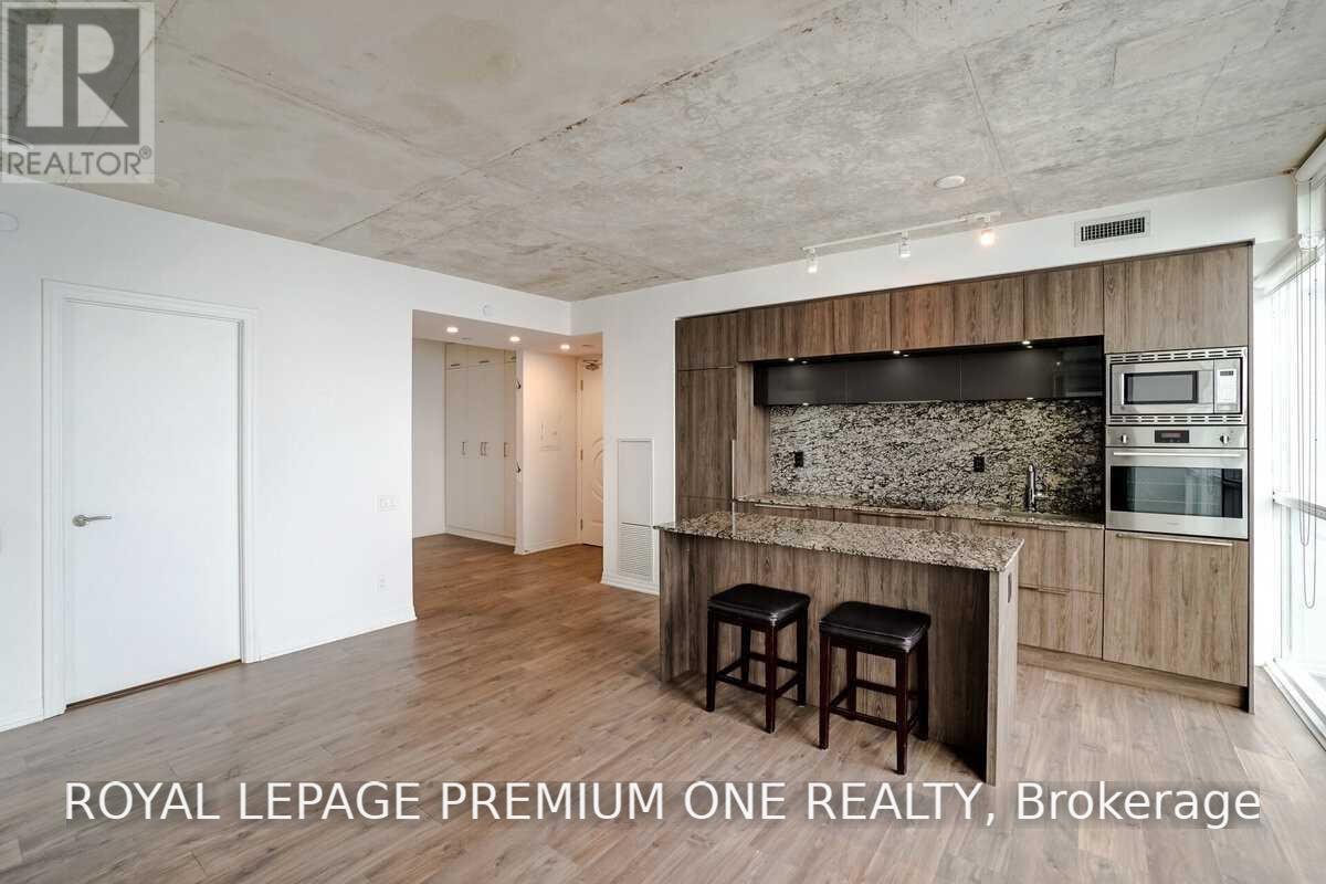 2406 - 88 Blue Jays Way, Toronto, Ontario  M5V 2G3 - Photo 11 - C13738134