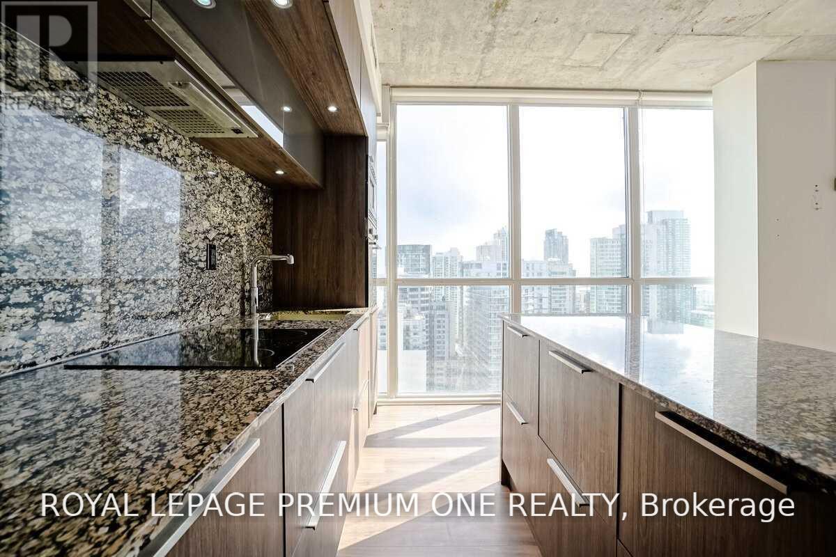 2406 - 88 Blue Jays Way, Toronto, Ontario  M5V 2G3 - Photo 17 - C13738134
