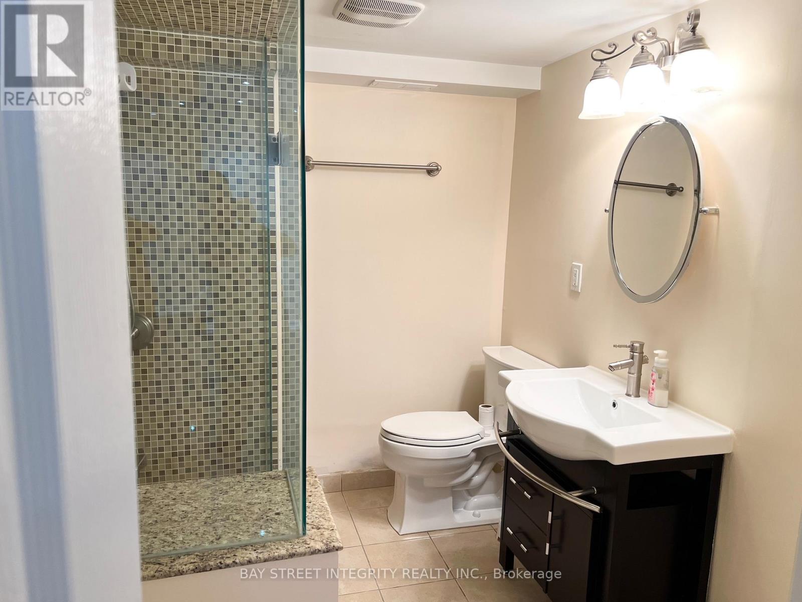 61 Morbank Drive, Toronto, Ontario  M1V 2M1 - Photo 11 - E13738066