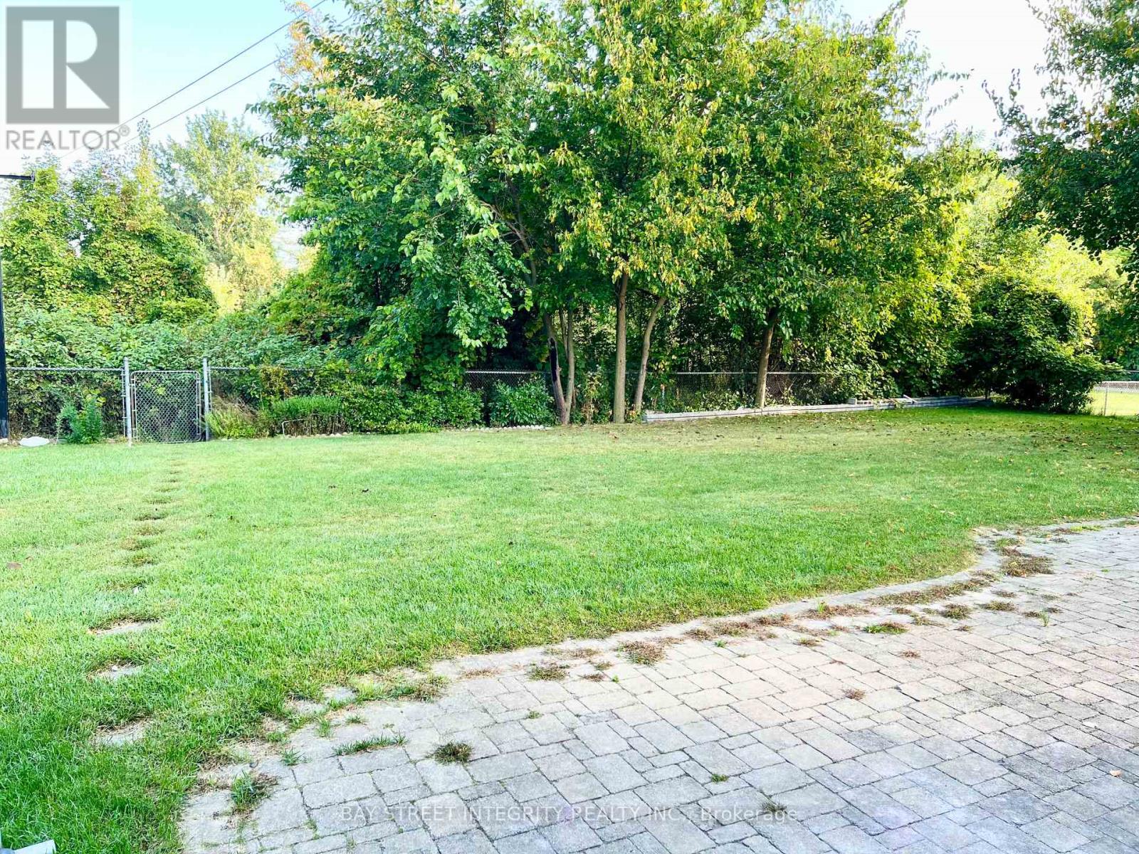 61 Morbank Drive, Toronto, Ontario  M1V 2M1 - Photo 13 - E13738066