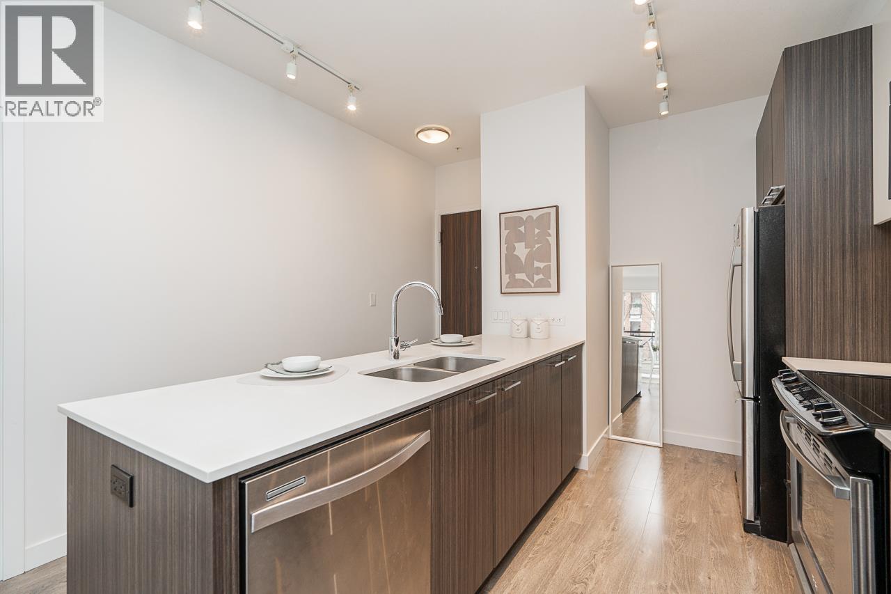 213 618 Como Lake Avenue, Coquitlam, British Columbia  V3J 0G1 - Photo 10 - R3160919