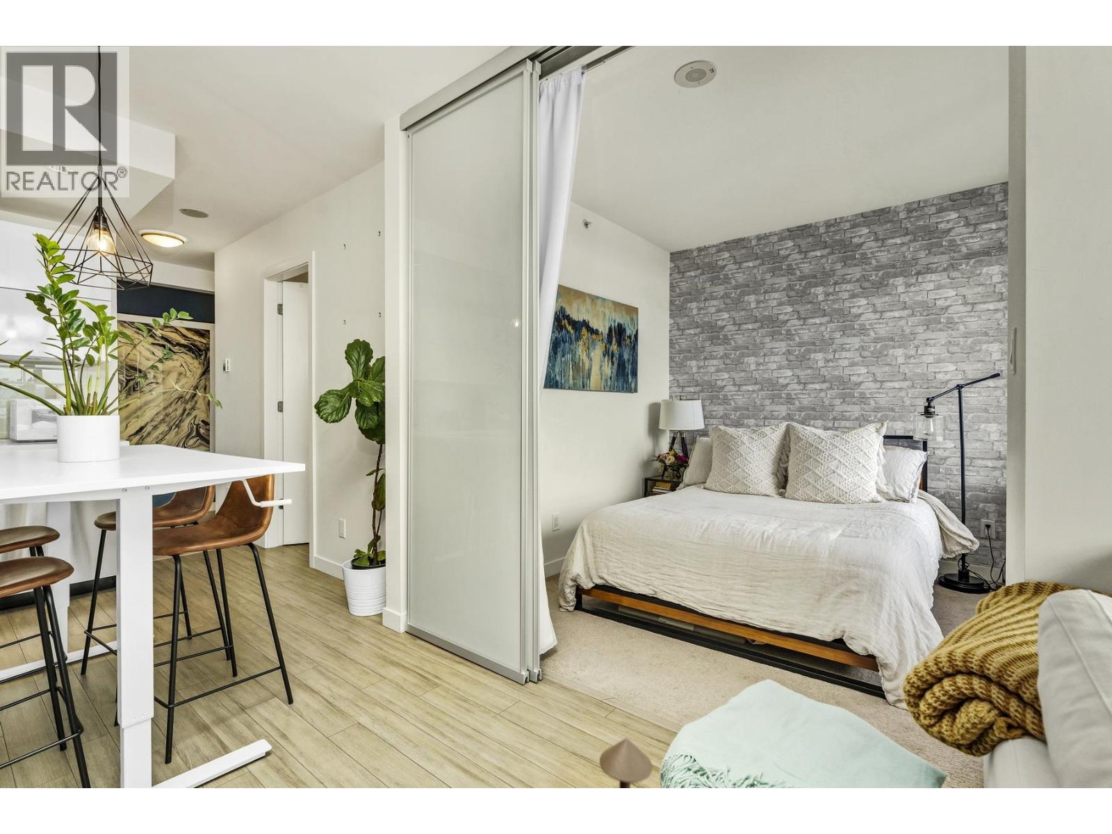 1604 1775 Quebec Street, Vancouver, British Columbia  V5T 0E3 - Photo 11 - R3160921