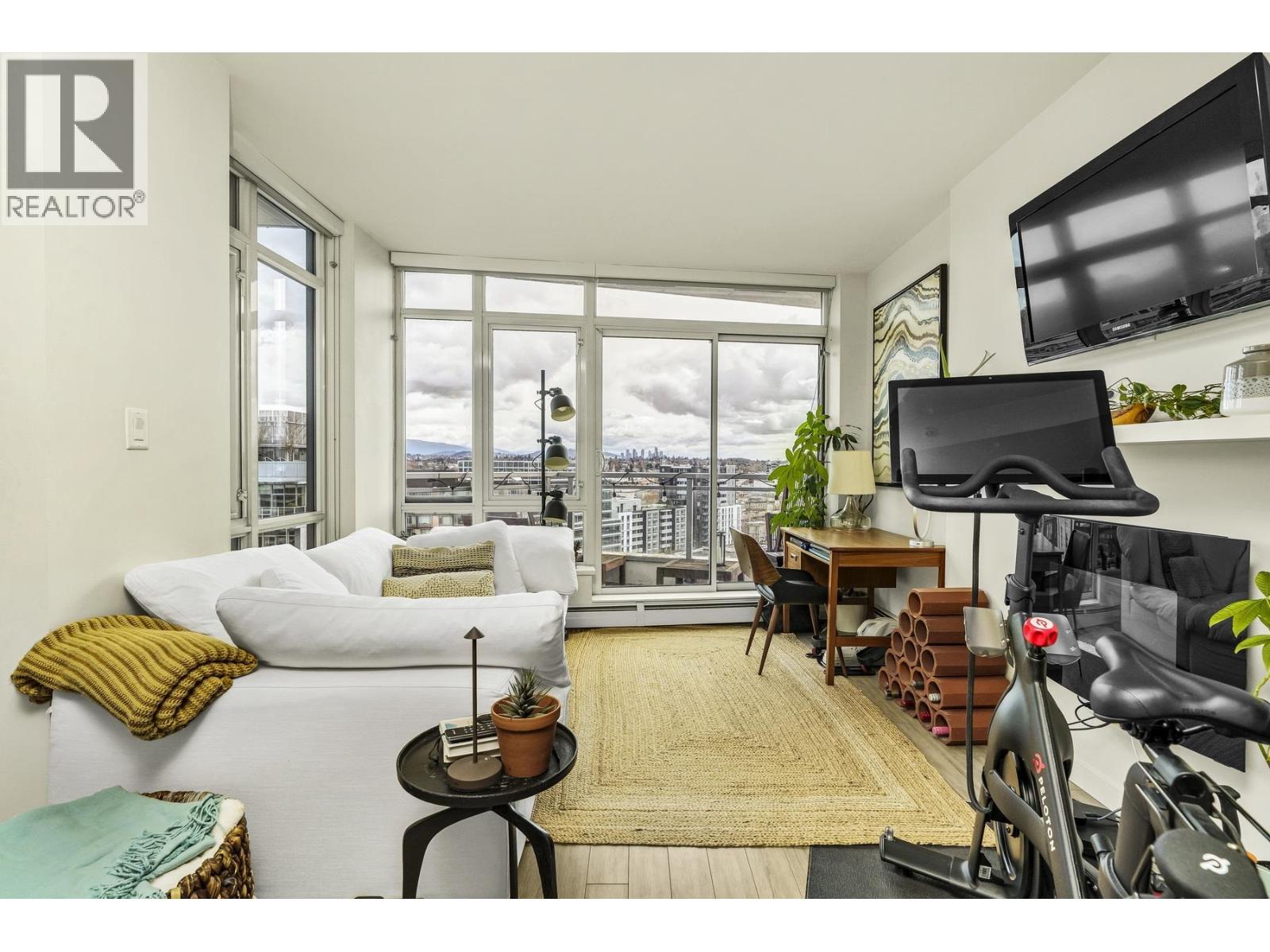 1604 1775 Quebec Street, Vancouver, British Columbia  V5T 0E3 - Photo 9 - R3160921