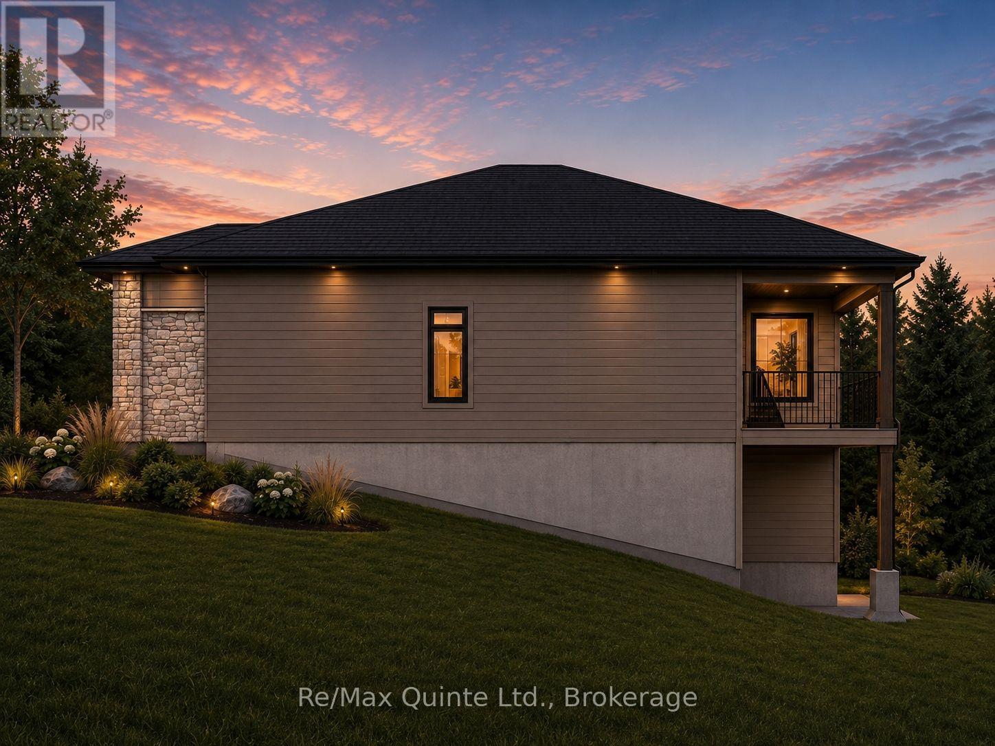 30 Exeter Court, Quinte West, Ontario  K8V 5P4 - Photo 3 - X13737750