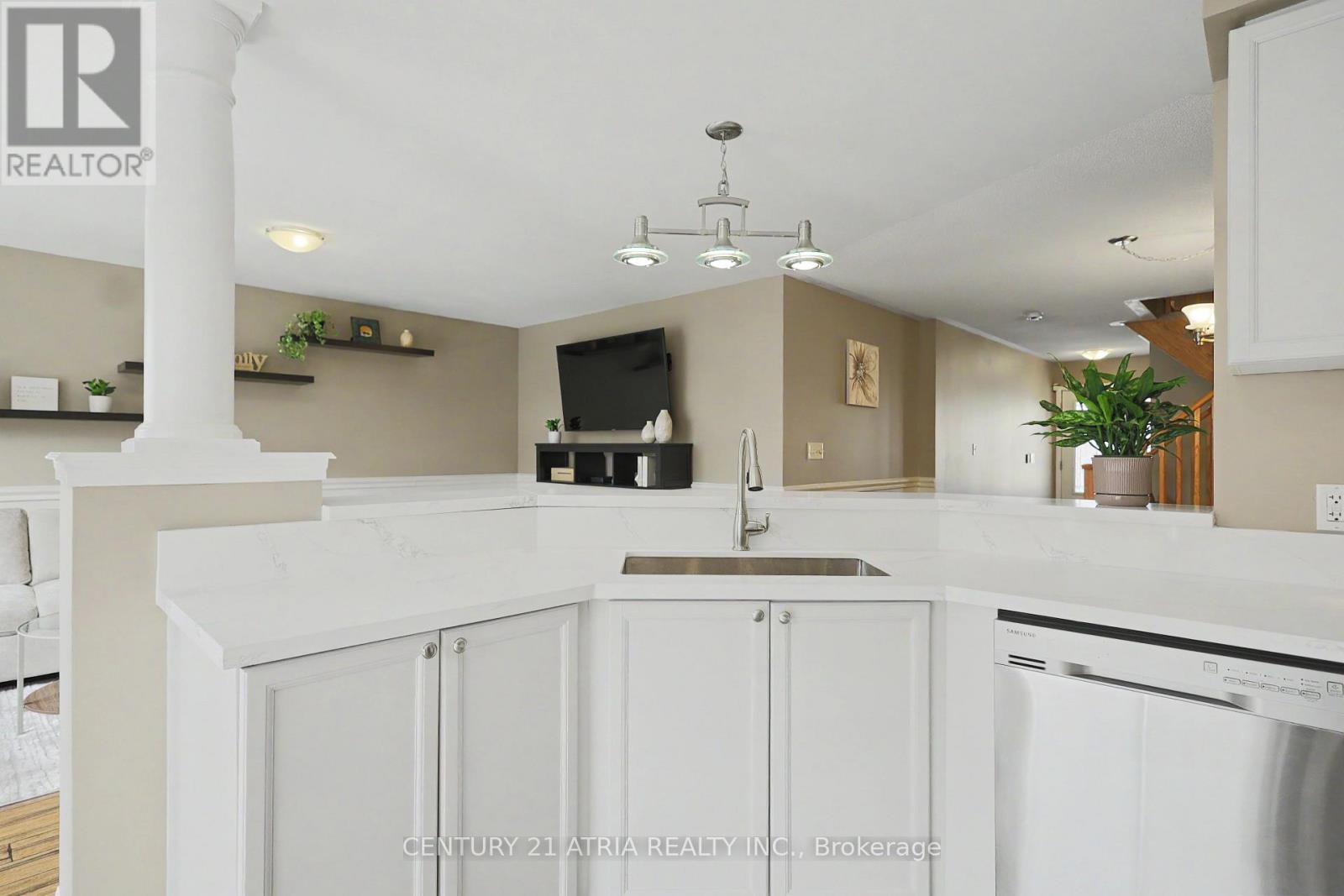 114 Dougherty Crescent, Whitchurch-Stouffville, Ontario L4A 0A7 - Photo 18 - N13738080