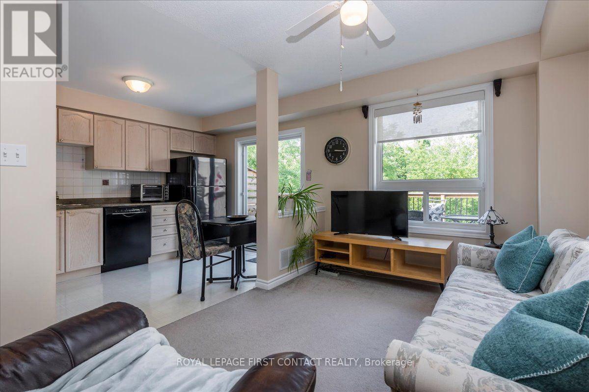 28 Pass Court, Barrie, Ontario  L4N 5R9 - Photo 10 - S13738100