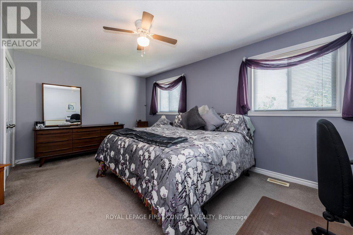 28 Pass Court, Barrie, Ontario  L4N 5R9 - Photo 22 - S13738100