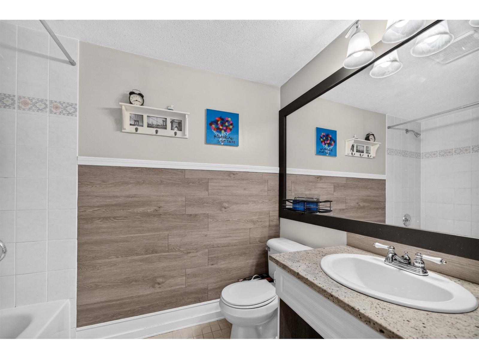 232 8068 120a Street, Surrey, British Columbia  V3W 3P3 - Photo 16 - R3159299