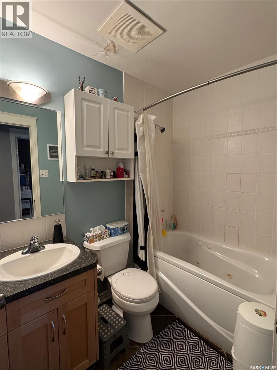 1209 Shannon Road, Regina, Saskatchewan  S4S 5K9 - Photo 17 - SK047321