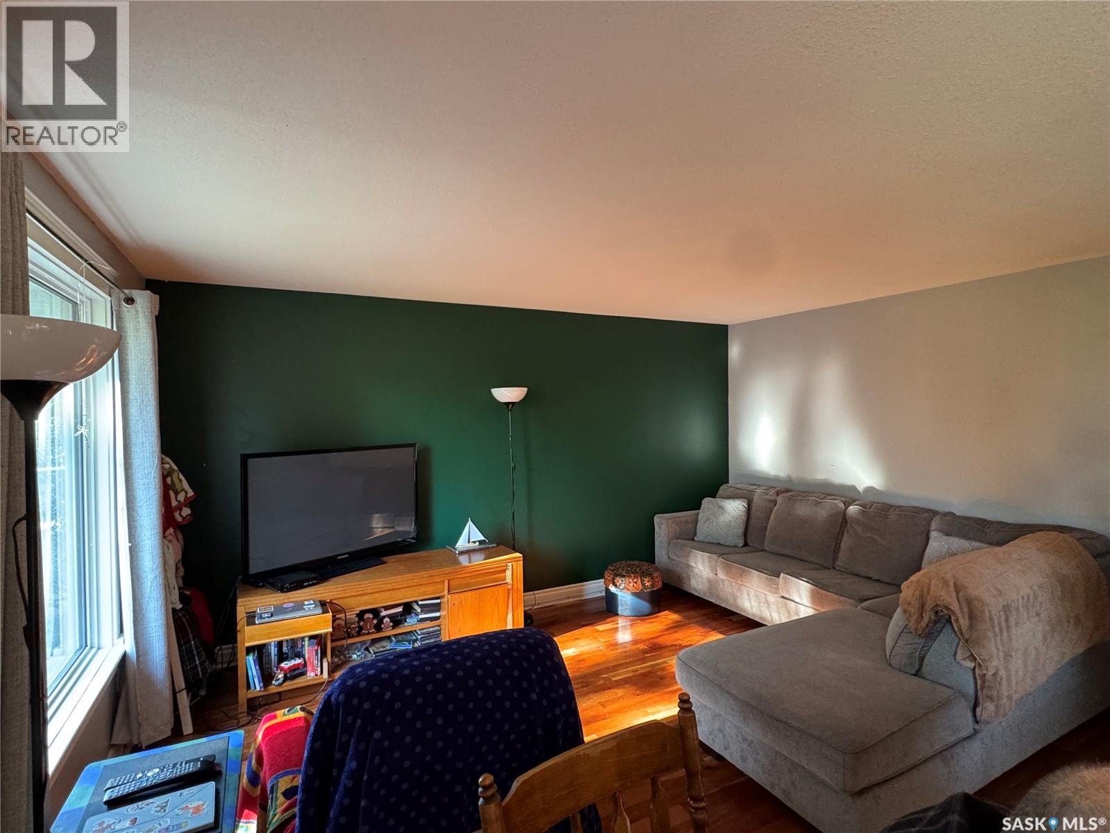 1209 Shannon Road, Regina, Saskatchewan  S4S 5K9 - Photo 12 - SK047321