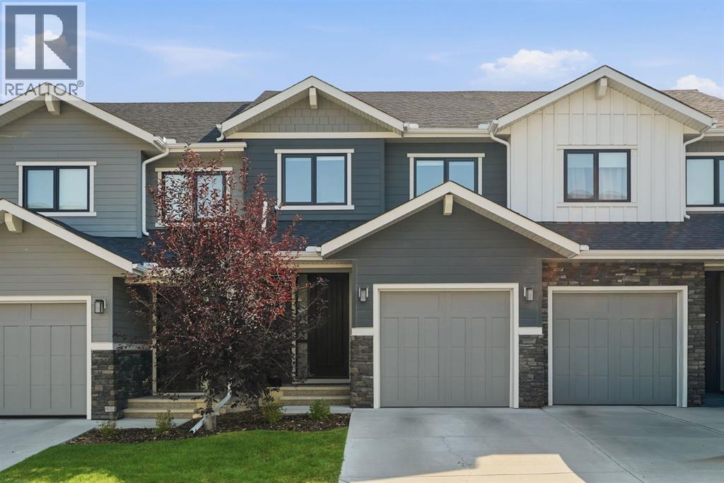 154 Crestridge Common Sw, Calgary, Alberta  T3B 6J5 - Photo 1 - A2341490